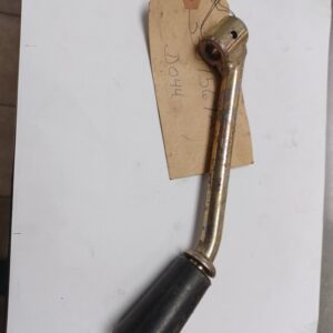 CRANK HITCH ADJUST MF364S-374S..